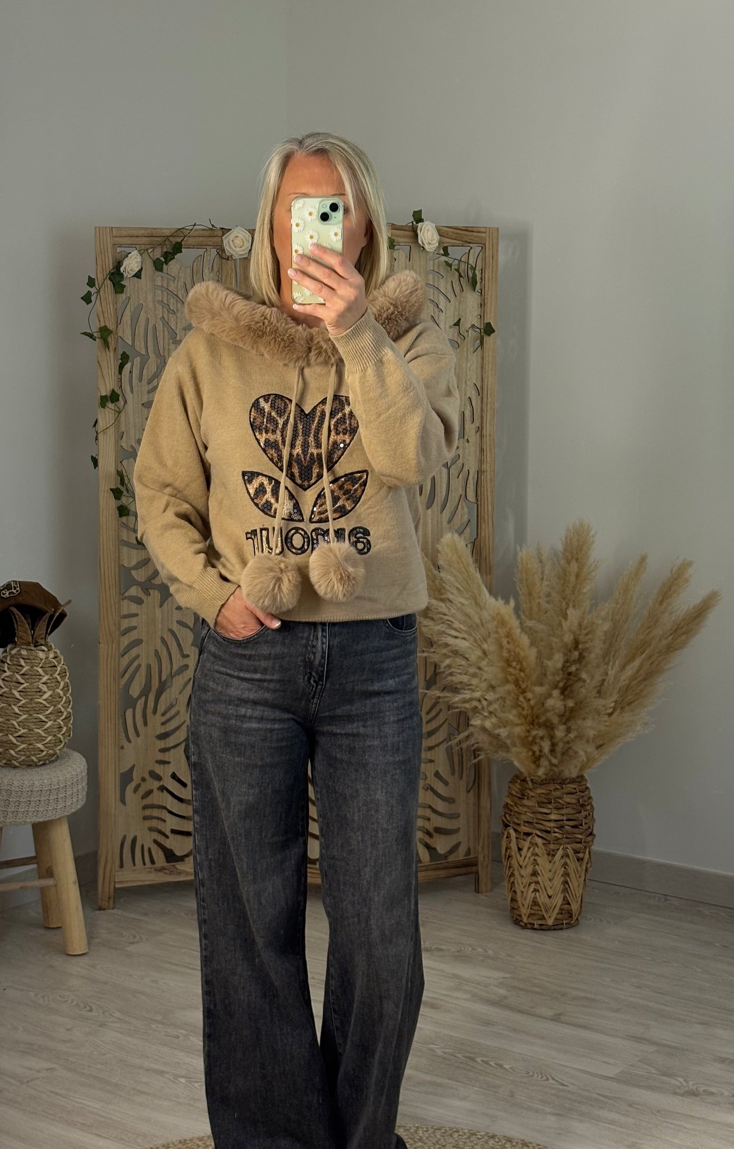 PULL DOUDOU COEUR LEO CAMEL