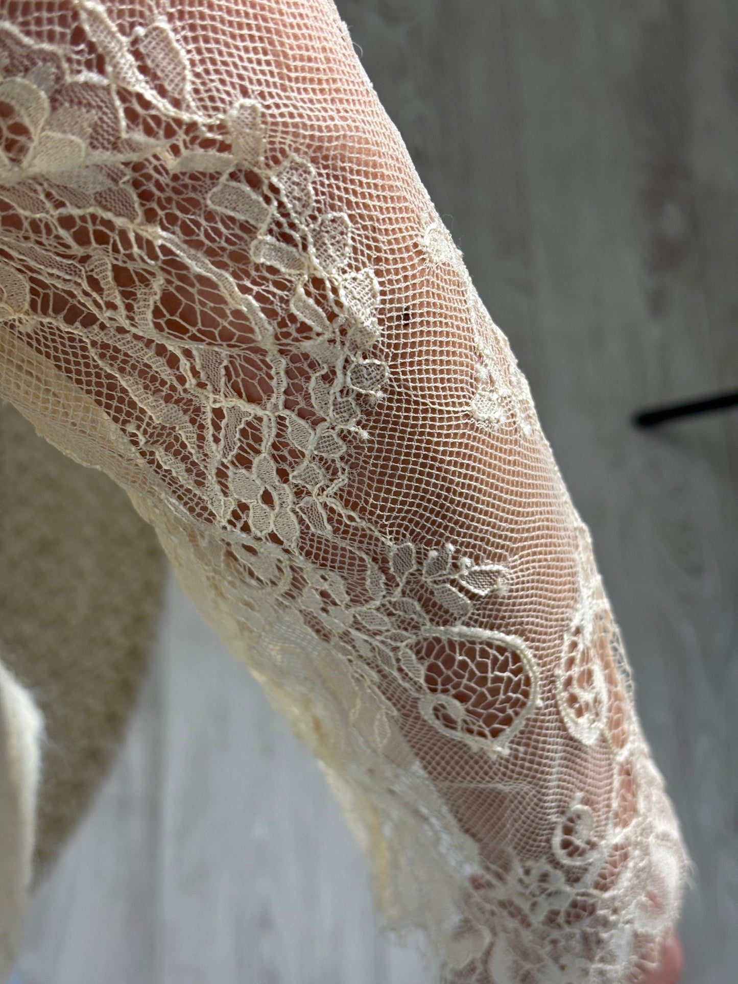 SOUS TOP DENTELLE BEIGE