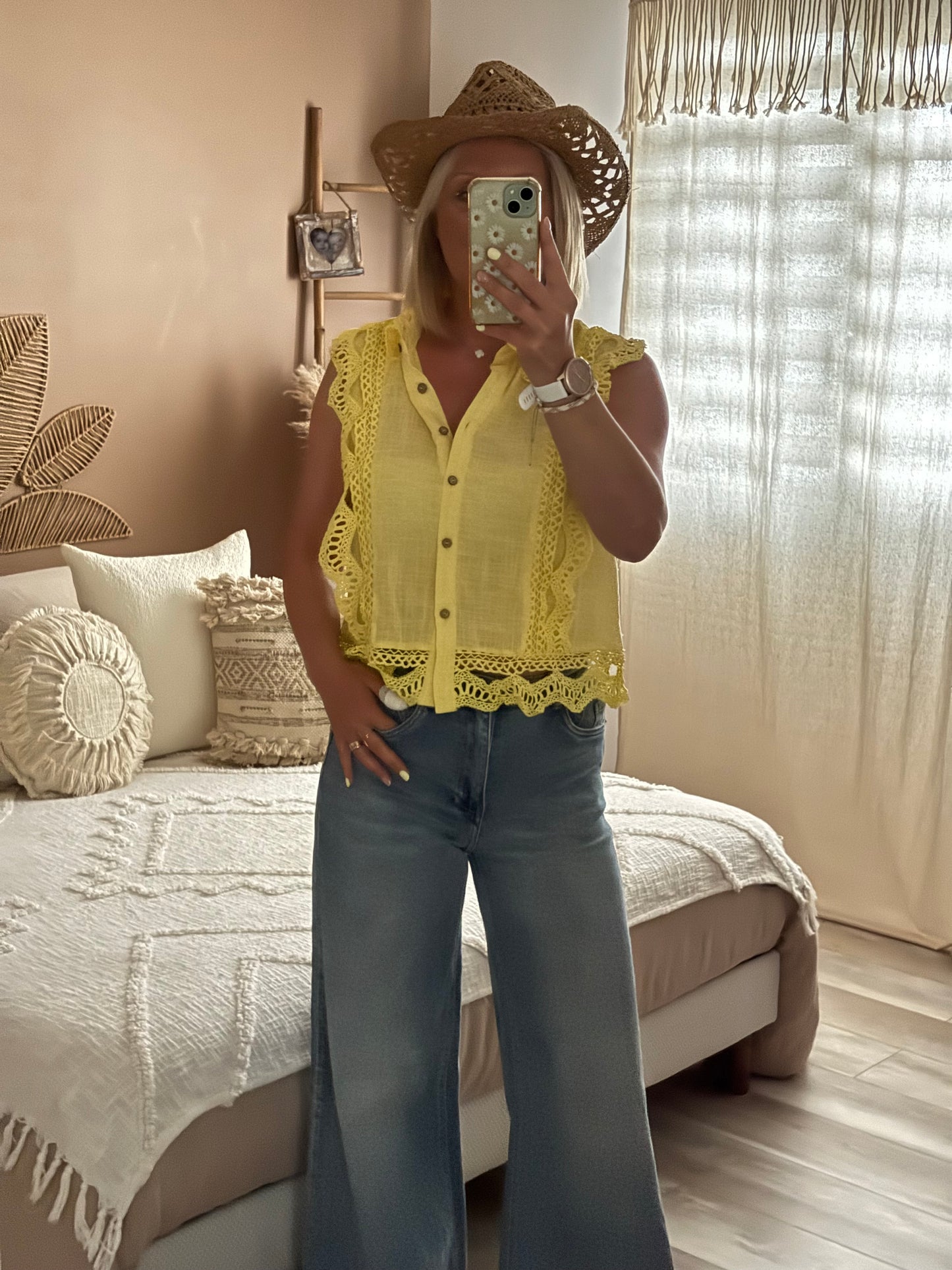 CHEMISE S/MANCHES DENTELLE JAUNE