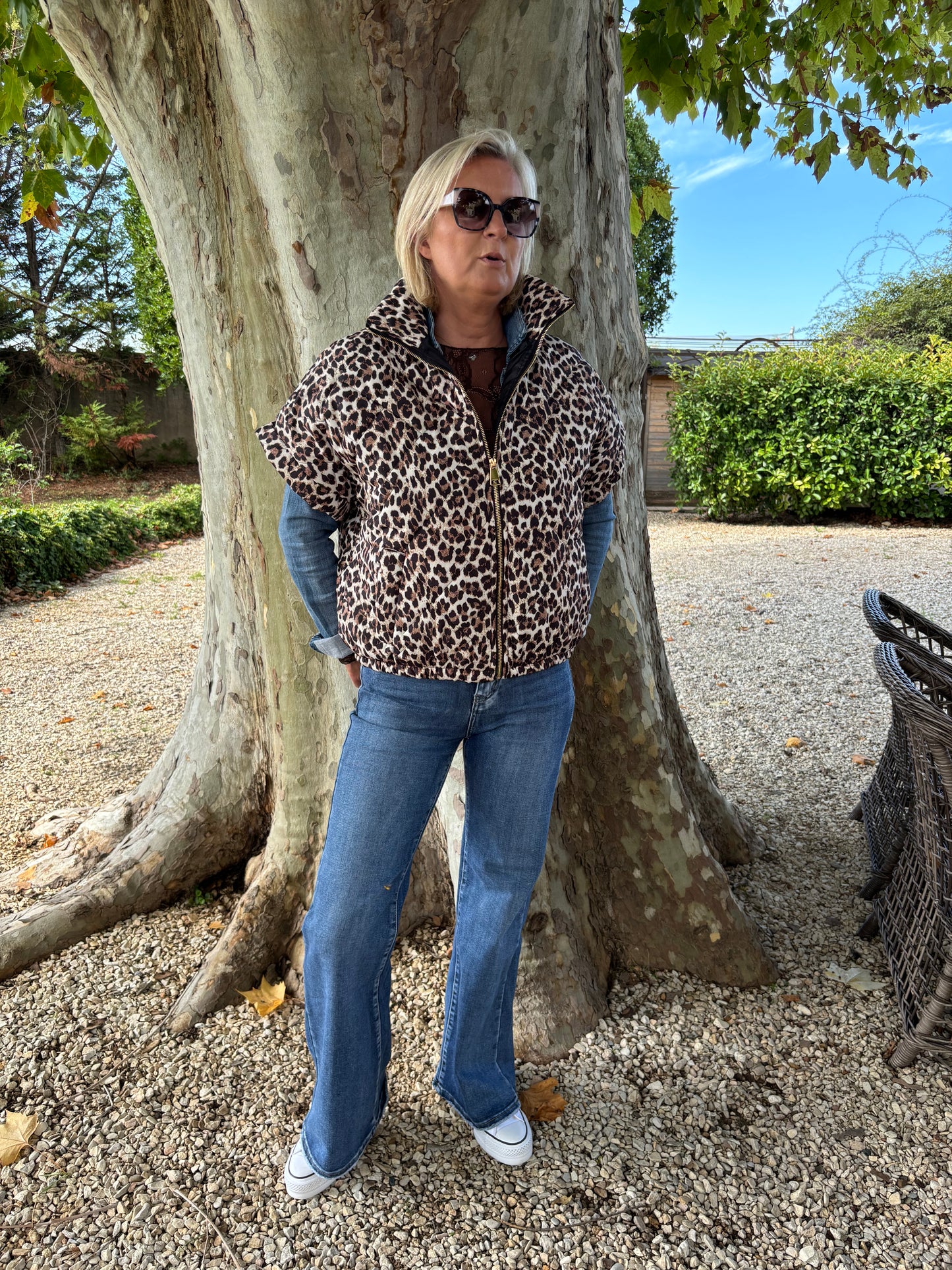 BLOUSON S/MANCHES LEO