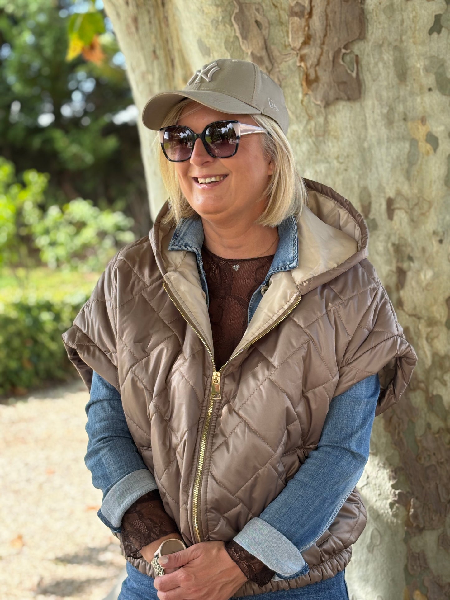 BLOUSON AVEC CAPUCHE TAUPE