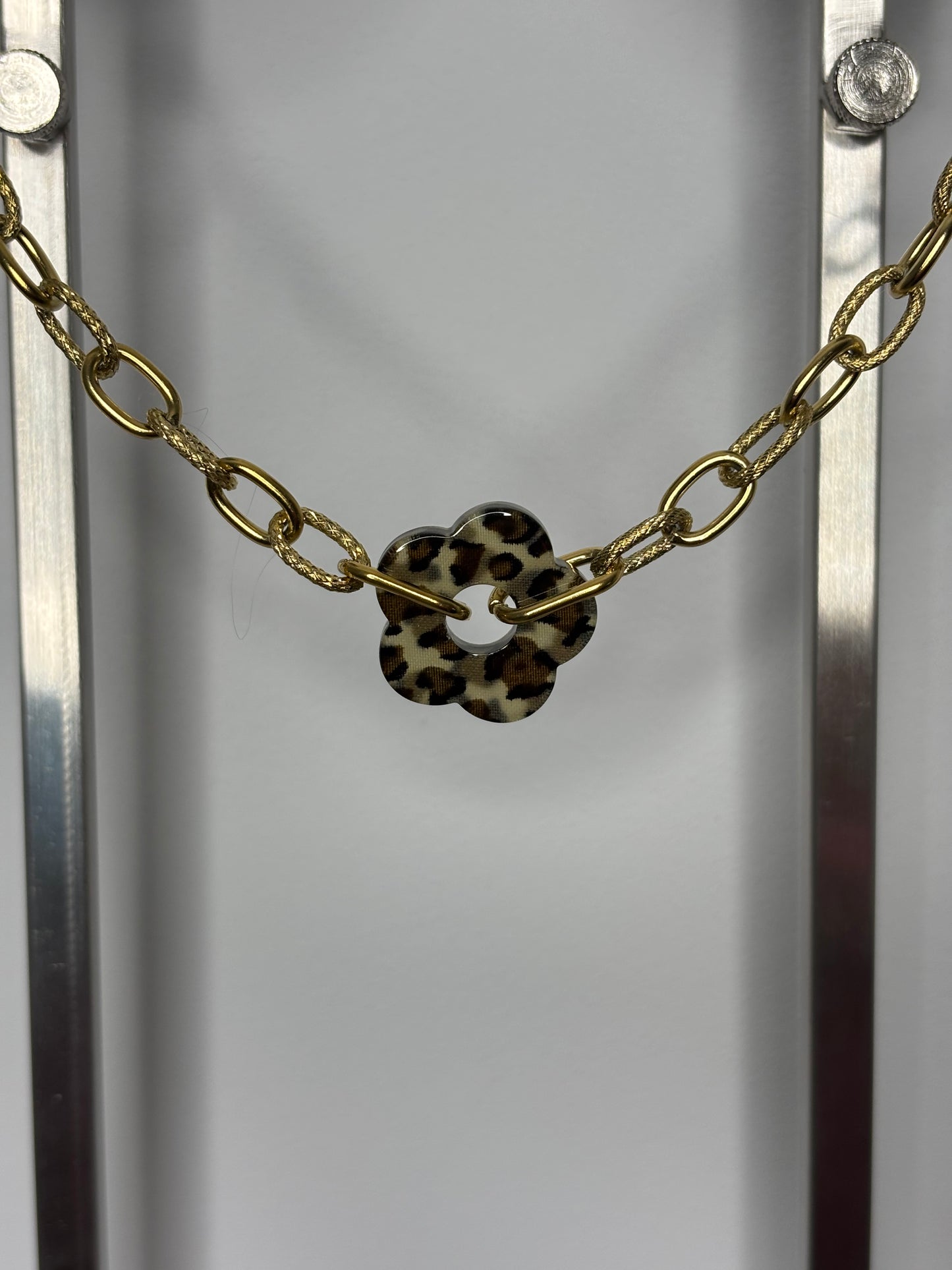 COLLIER GROSSE MAILLE LEO