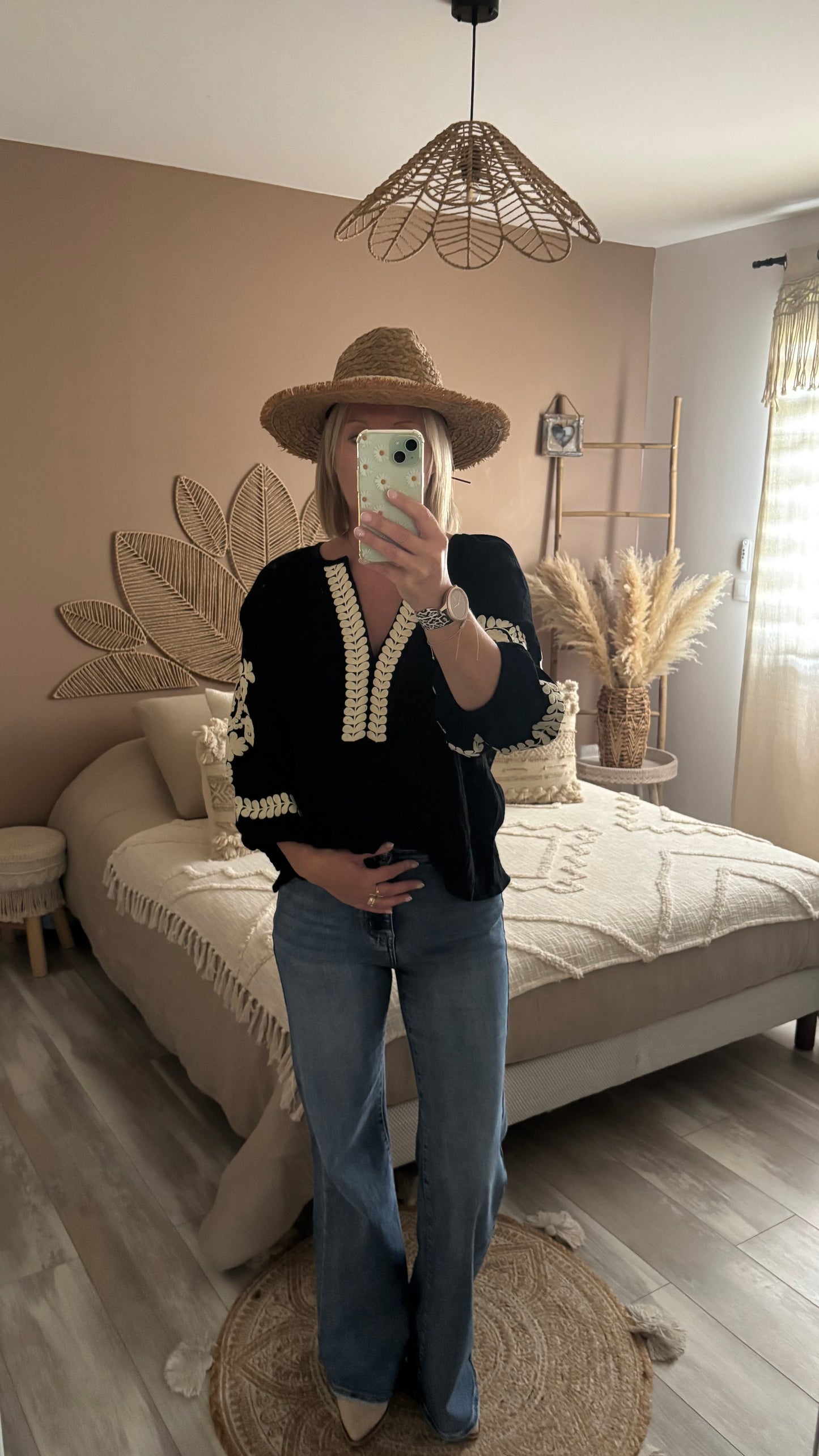 TUNIQUE NOIRE BRODEE