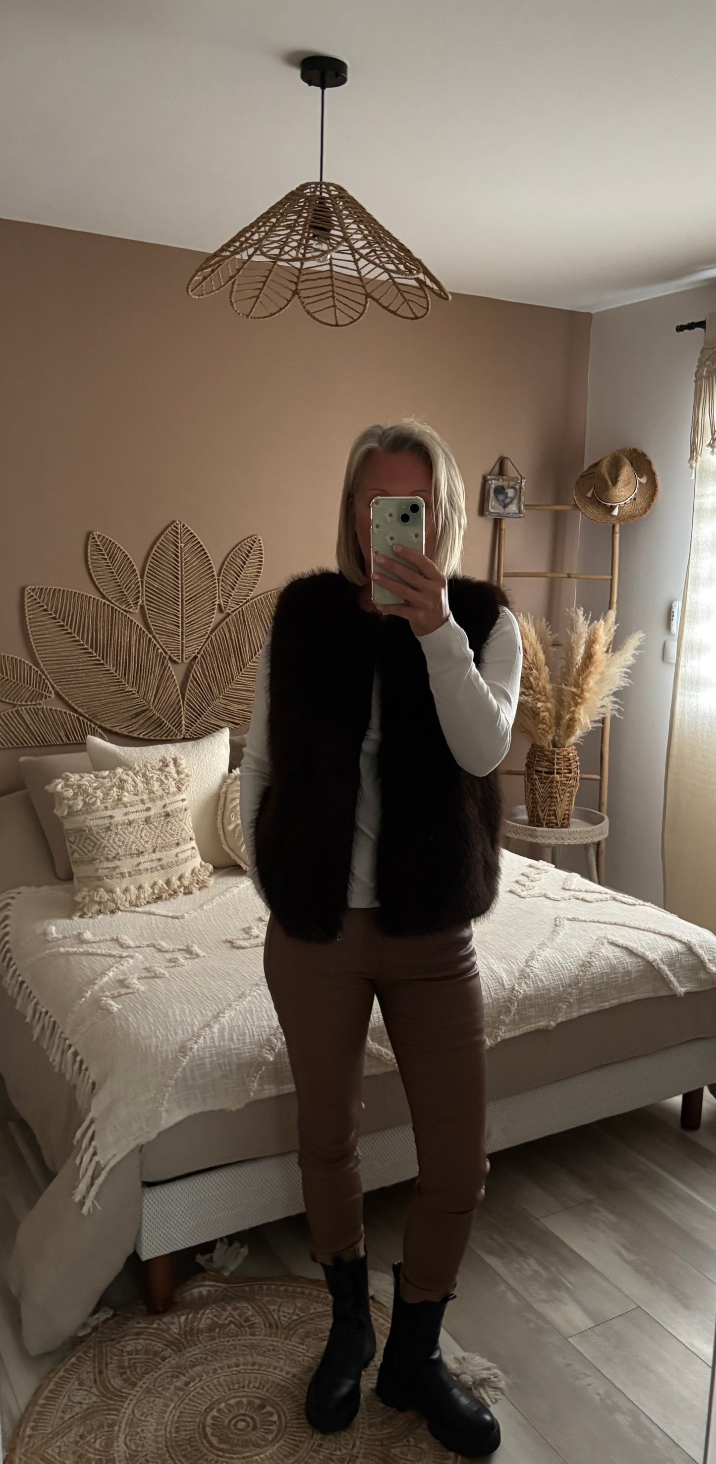 GILET FOURRURE A POIL CHOCOLAT