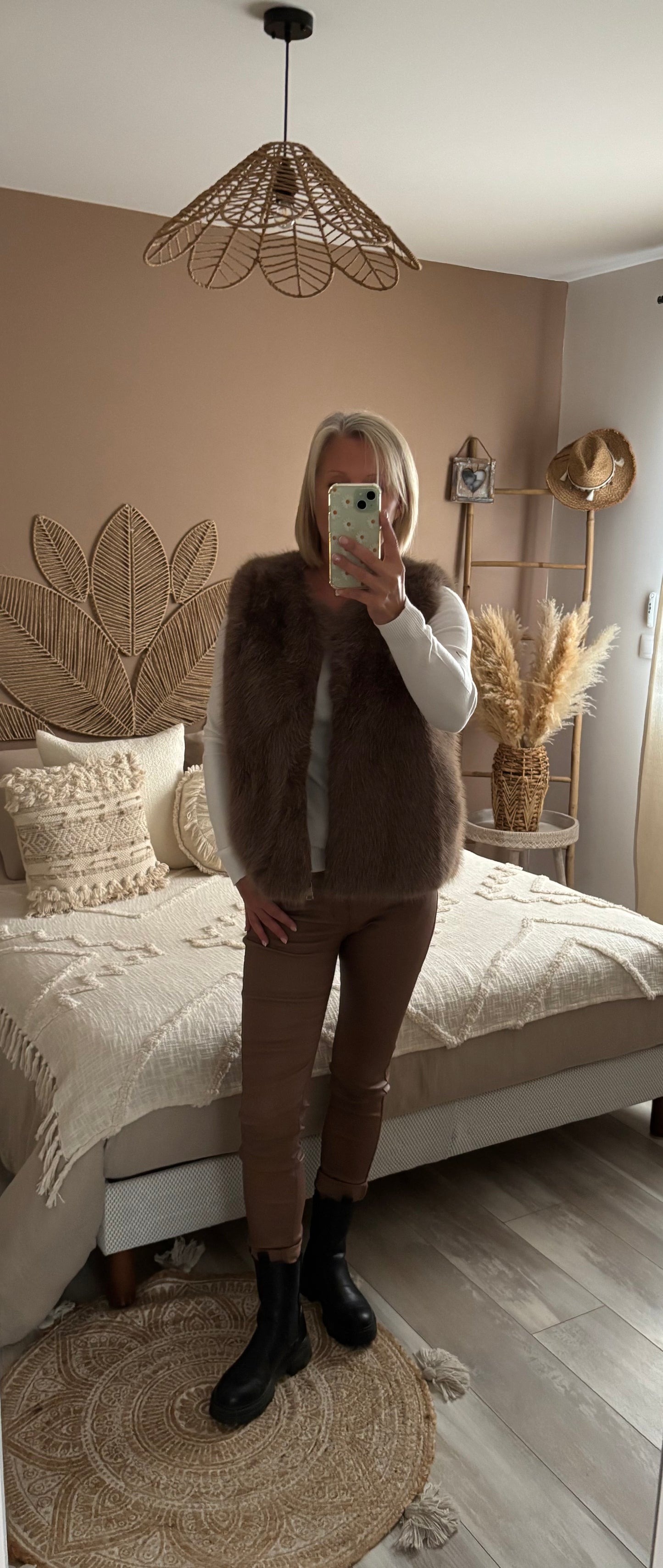GILET FOURRURE A POIL MARRON GLACE