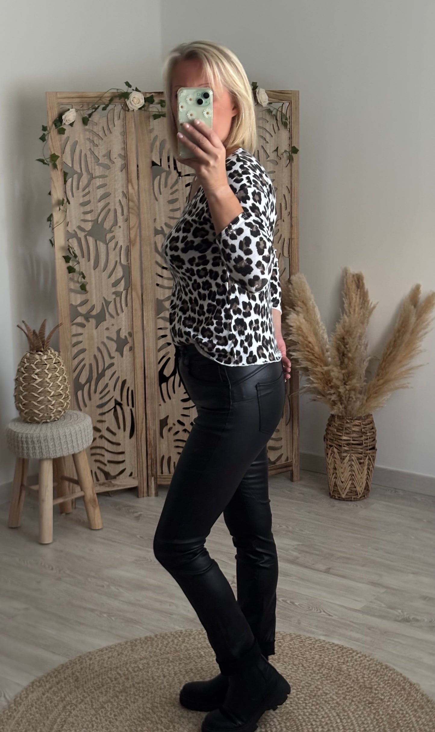 PANTALON SIMILI NOIR DROIT