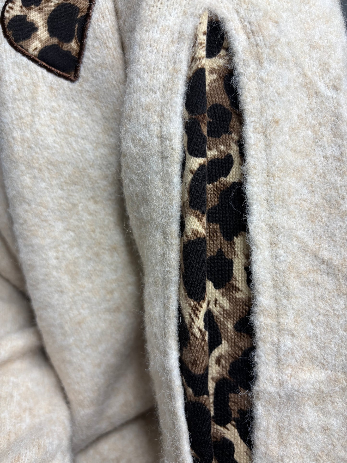 PULL LEOPARD MANCHE