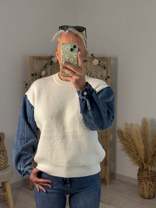 PULL EN JEANS