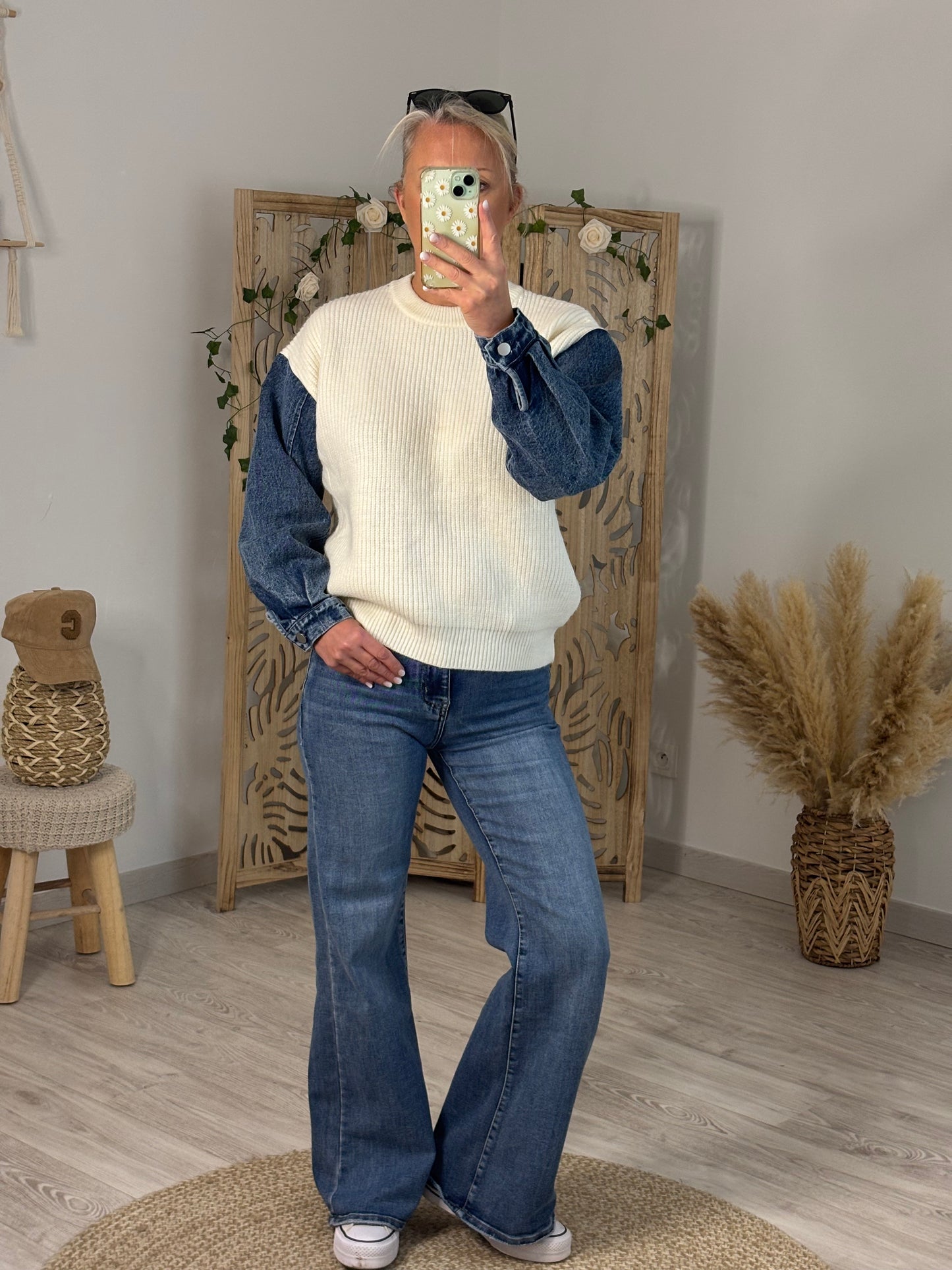PULL EN JEANS