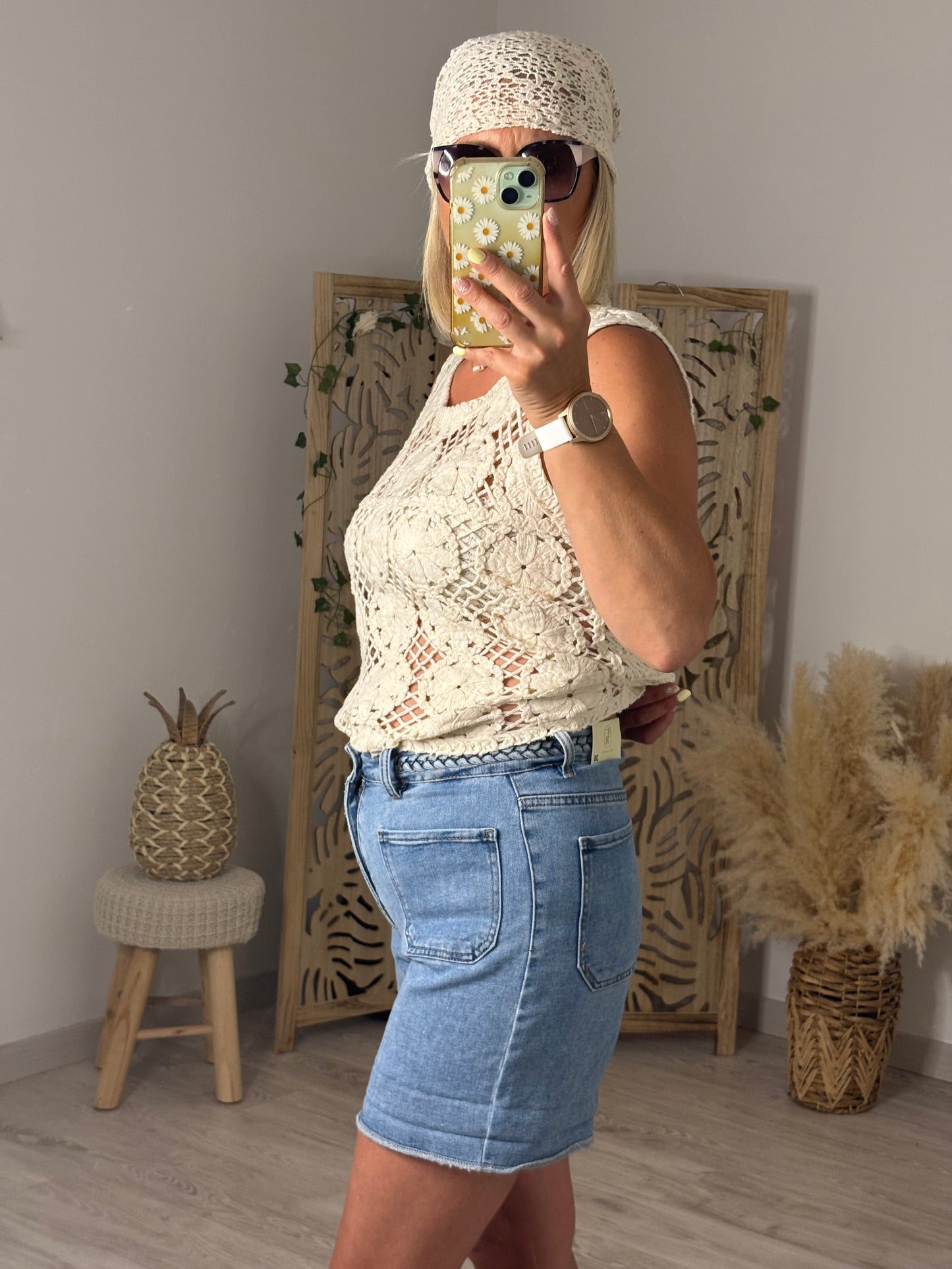 SHORT/ BERMUDA EN JEANS TAILLE HAUTE TRESSE