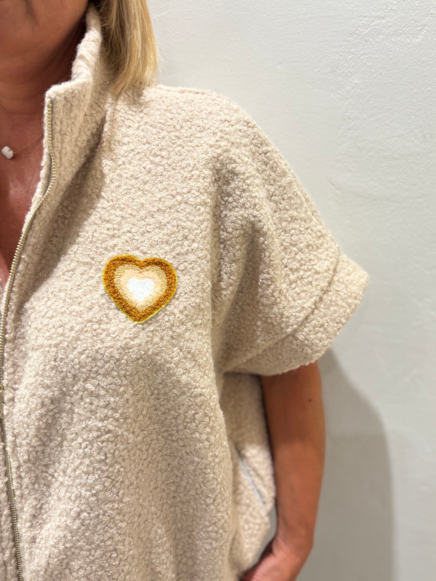 VESTE COEUR BEIGE