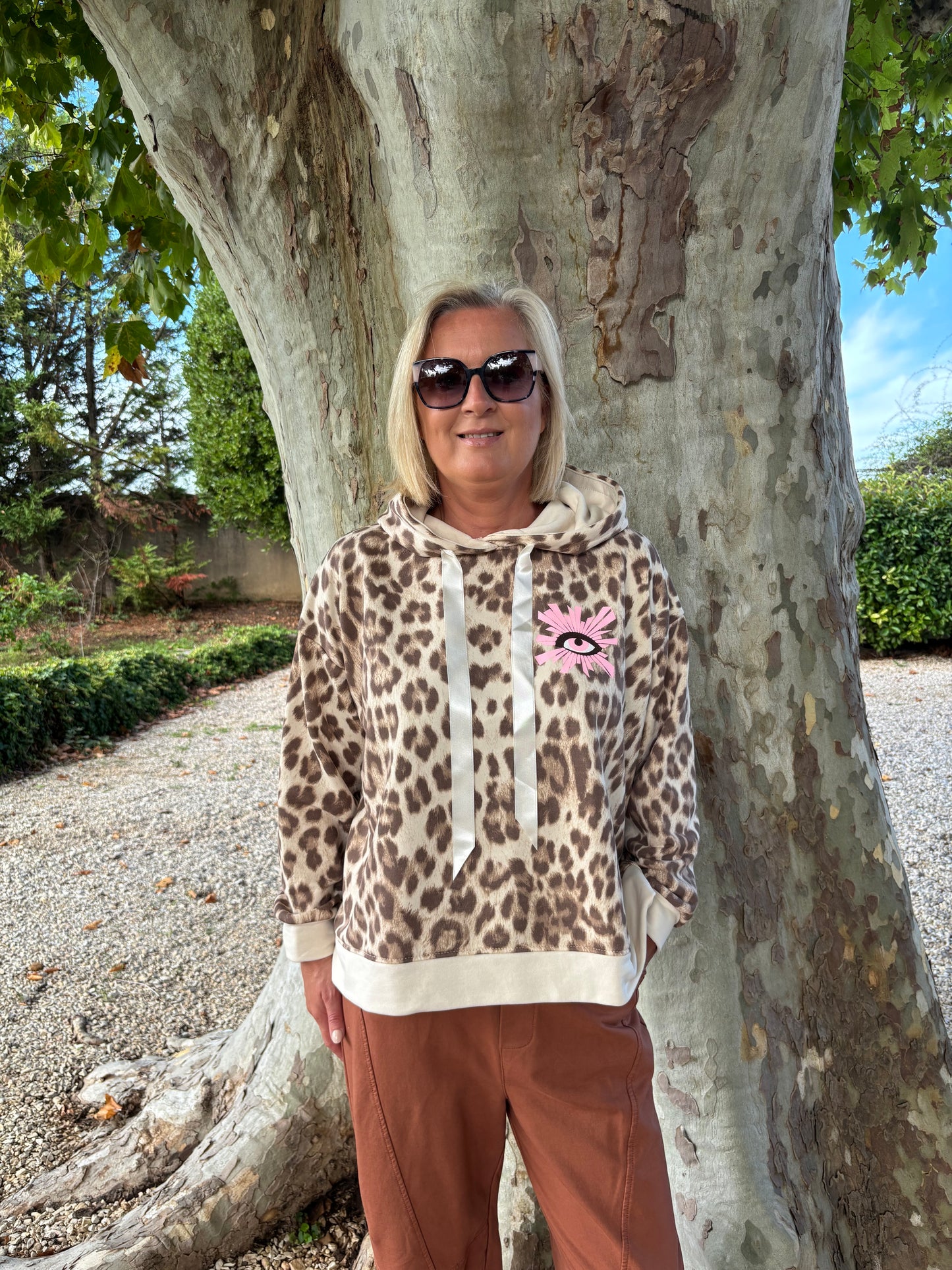 SWEAT CAPUCHE LEO CAMEL