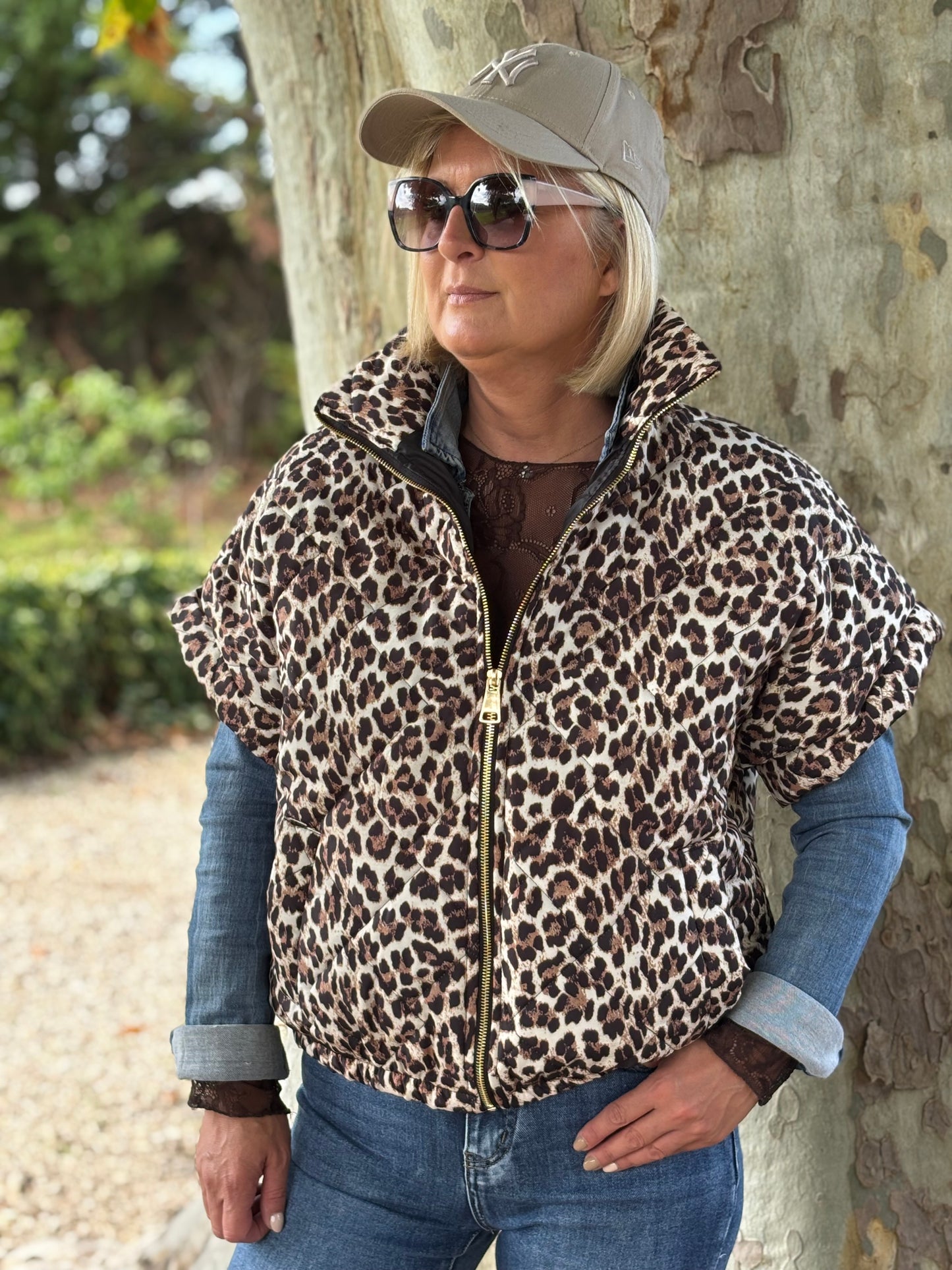 BLOUSON S/MANCHES LEO